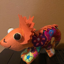 Load image into Gallery viewer, Stuffed Animal Chameleon
