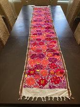 Load image into Gallery viewer, Table Runner 92 in x 18 in
